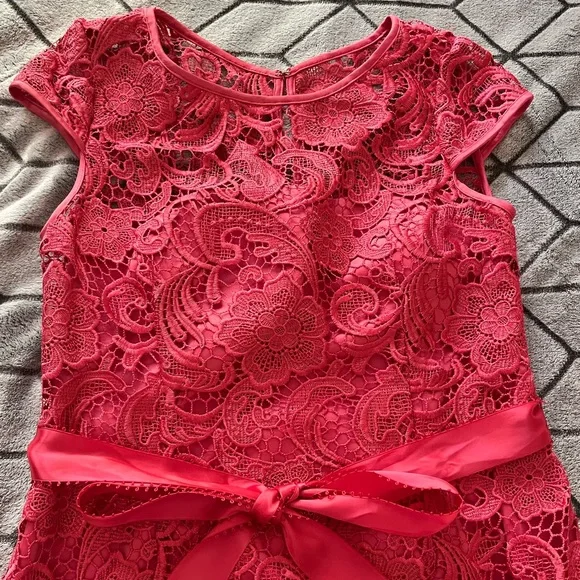 bec and bridge pink lace dress Bec + Bridge Victoria Asym Dress Pink – The Dress Nook